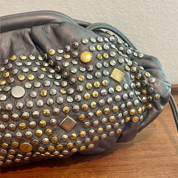 Vintage 1980s Atalla Handbags Silver Leather Metallic Studded Shoulder Bag Purse - Picture 5 of 15